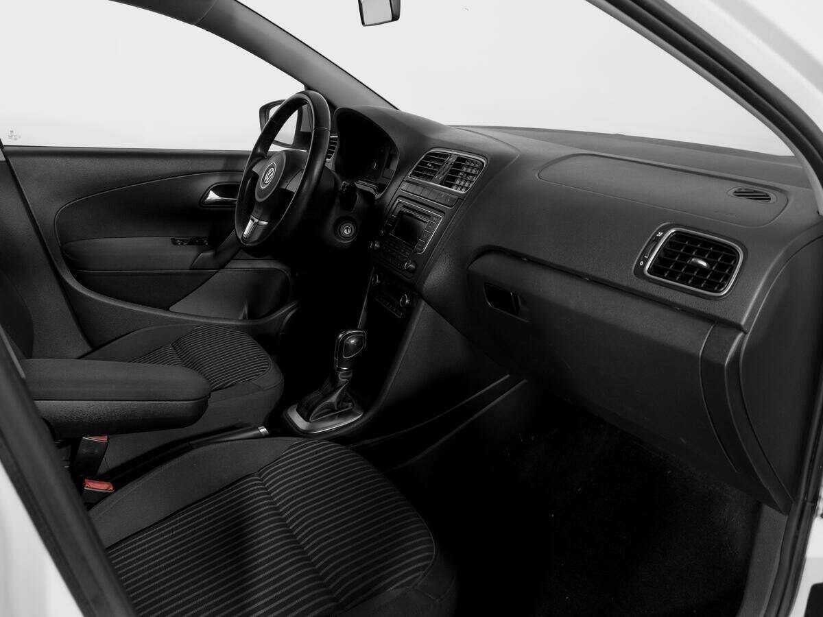 Volkswagen Polo, 2013 Фото №9