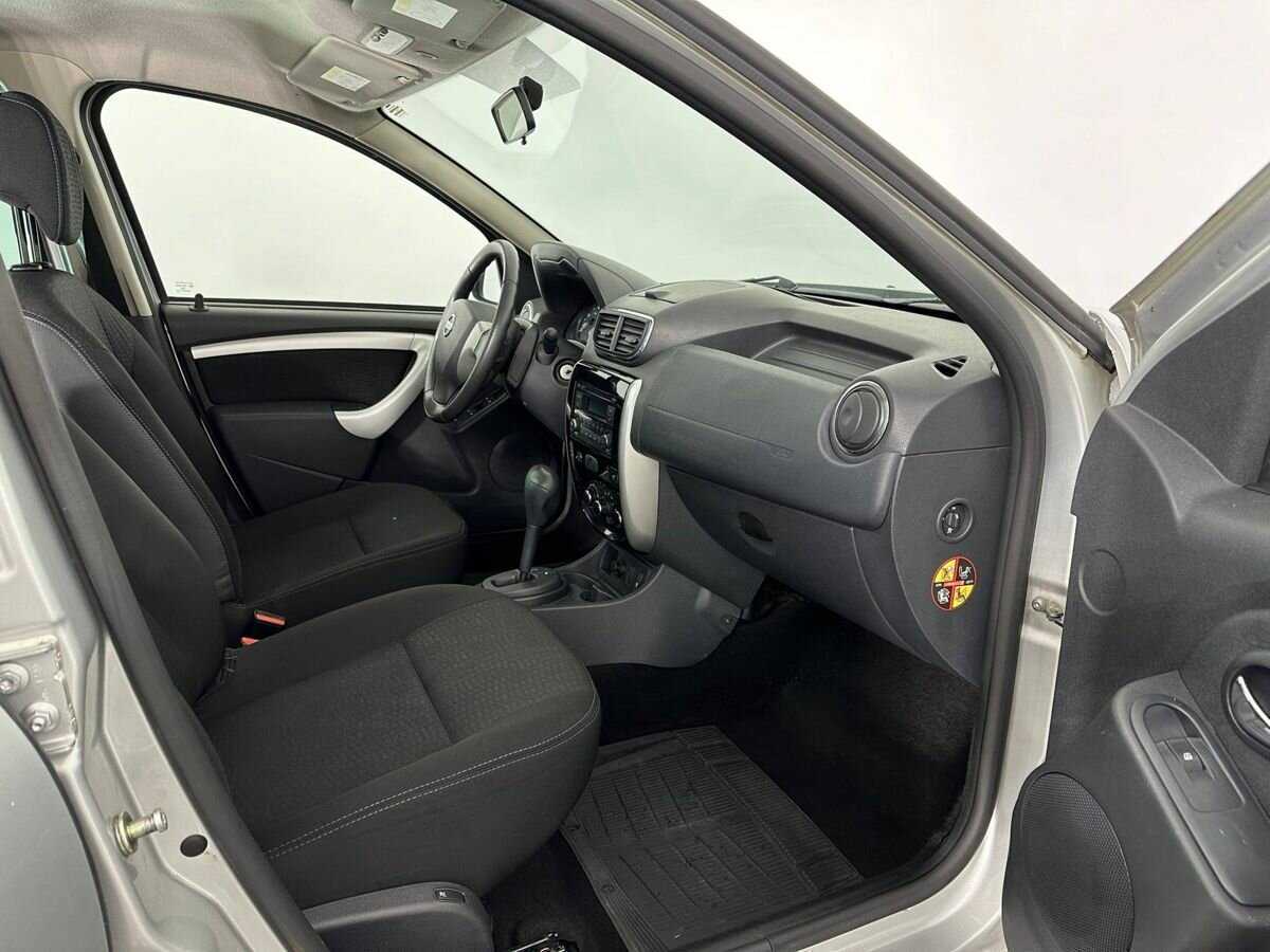 Nissan Terrano, 2015 Фото №14