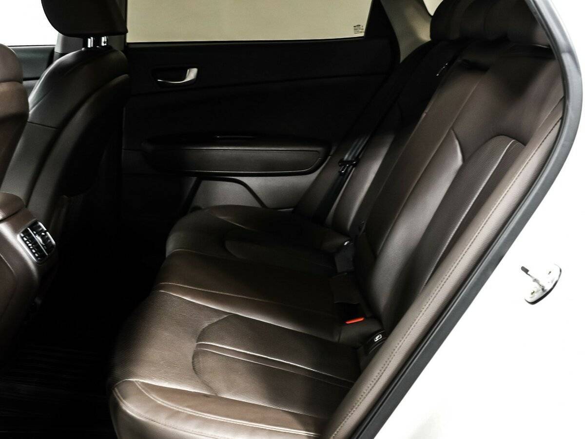 Kia Optima, 2018 Фото №12