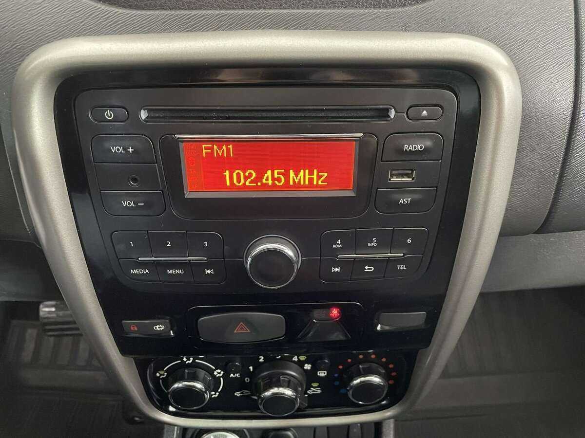 Renault Duster, 2015 Фото №12