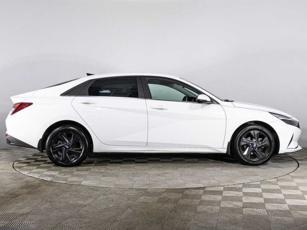 Hyundai Elantra, 2021 Фото №4