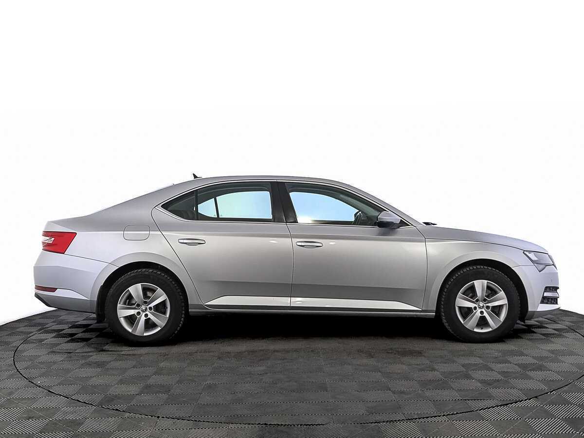 Skoda Superb, 2021 Фото №4