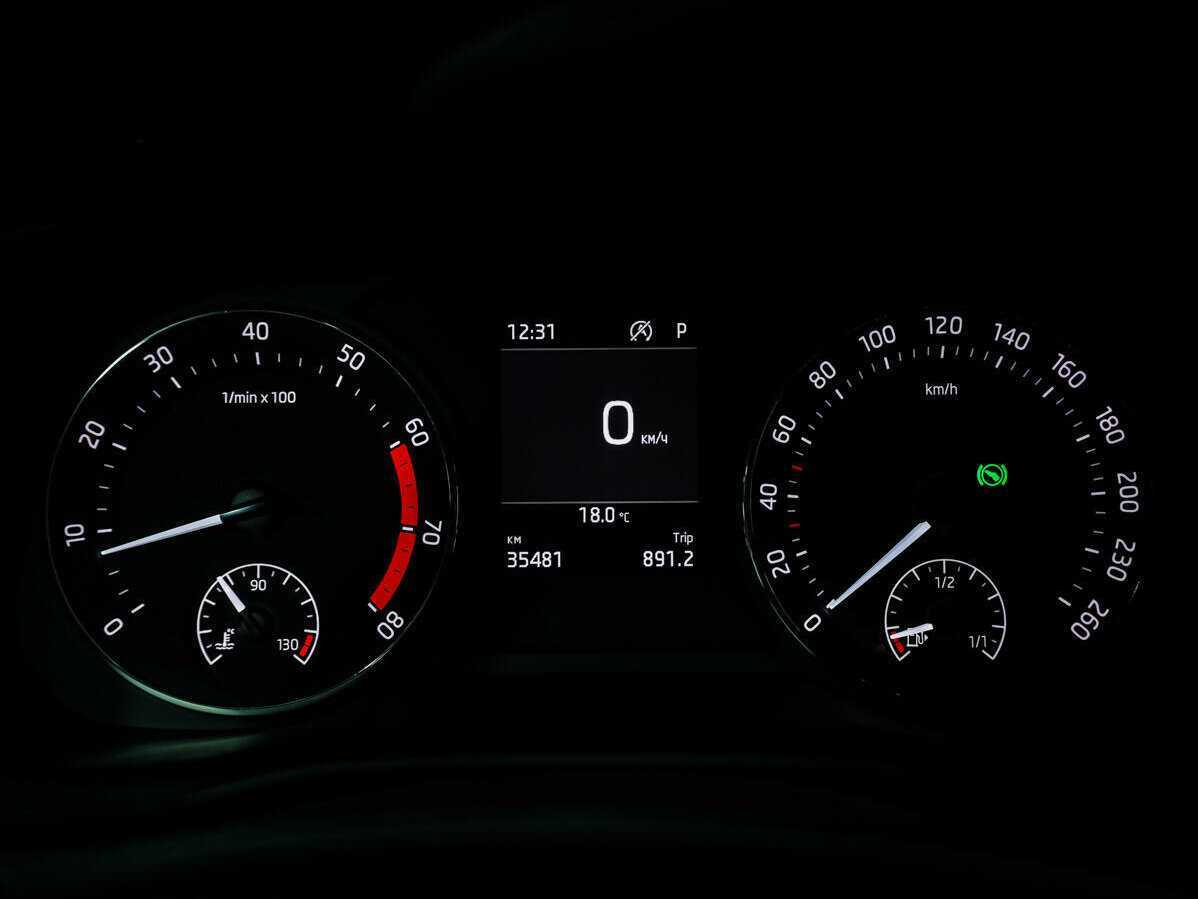 Skoda Octavia, 2021 Фото №16