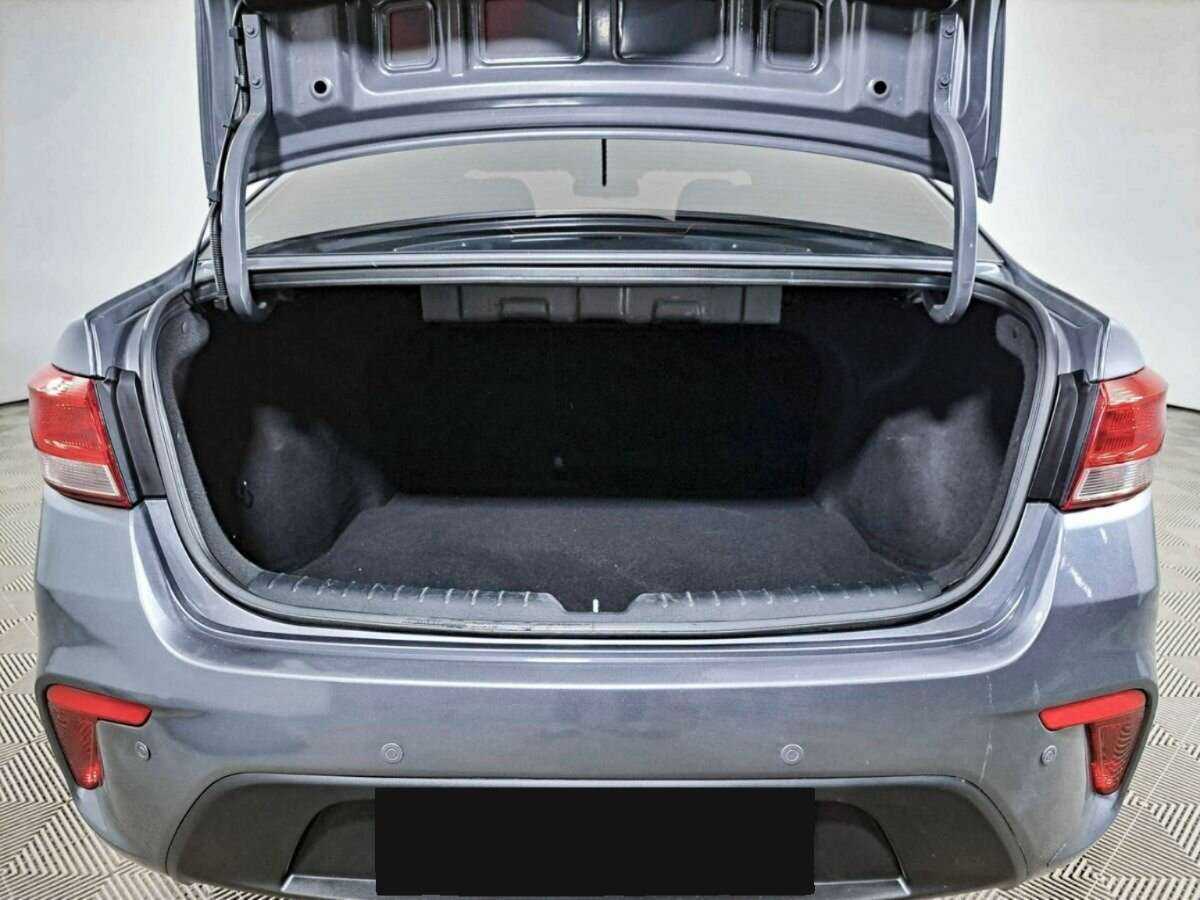 Kia Rio, 2018 Фото №9