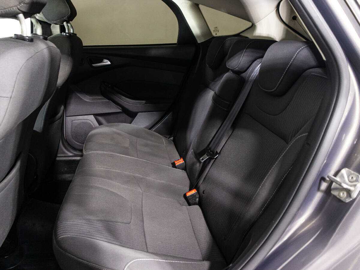 Ford Focus, 2012 Фото №10
