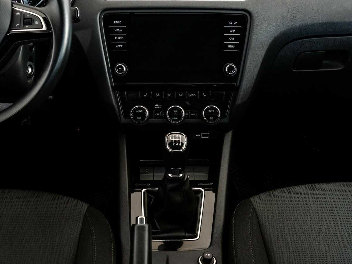 Skoda Octavia, 2018 Фото №14