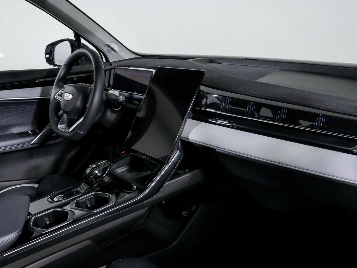 Geely Atlas II, 2024 Фото №10