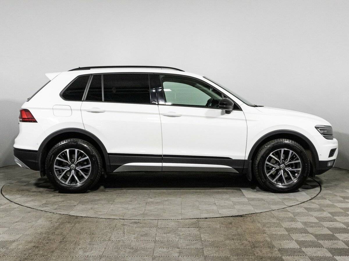 Volkswagen Tiguan, 2019 Фото №4