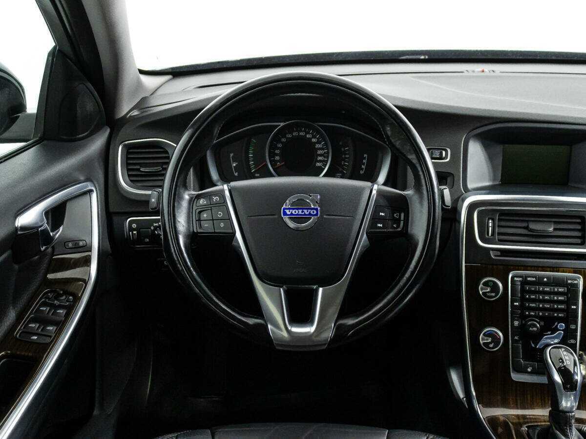 Volvo S60, 2013 Фото №18
