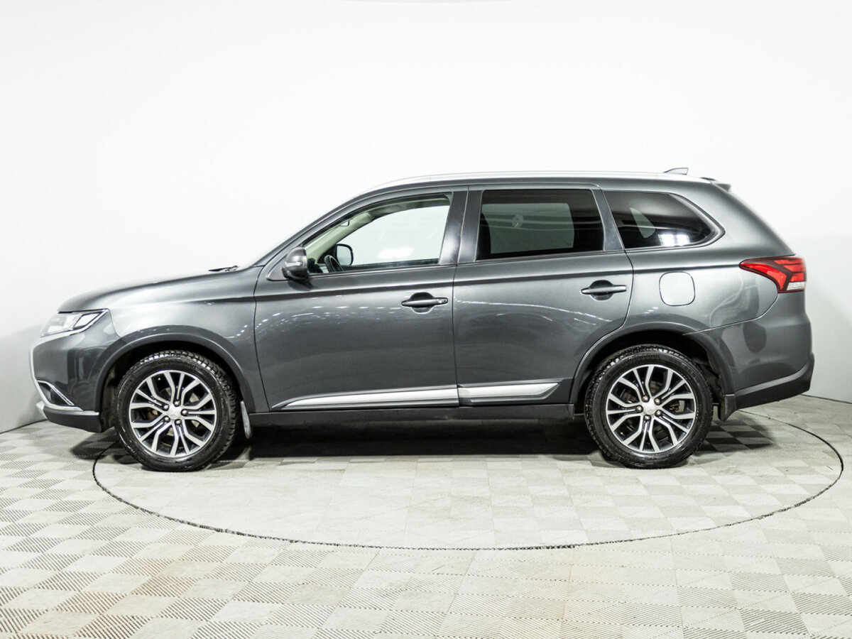 Mitsubishi Outlander III Рестайлинг 2, 2017 Фото №8