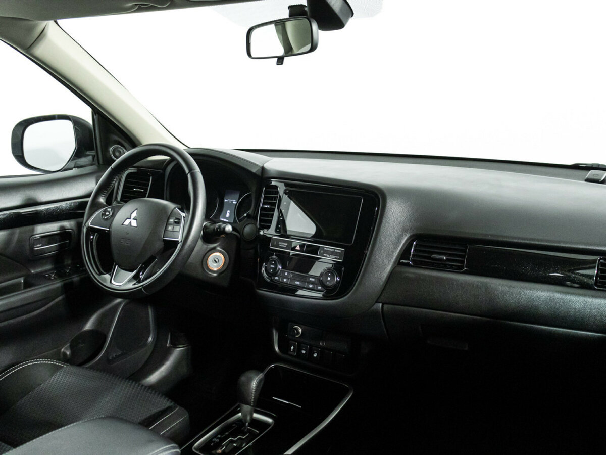 Mitsubishi Outlander III Рестайлинг 3, 2019 Фото №7