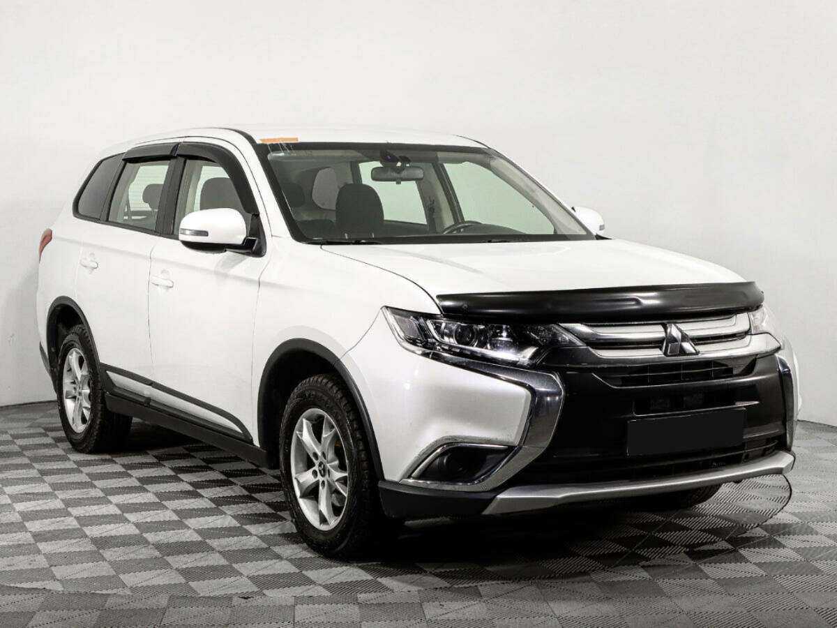 Mitsubishi Outlander, 2018 Фото №3