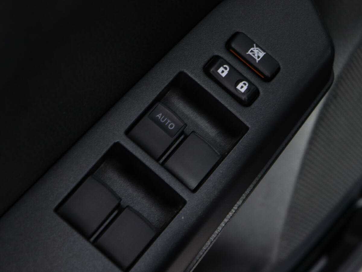 Toyota RAV4, 2015 Фото №16