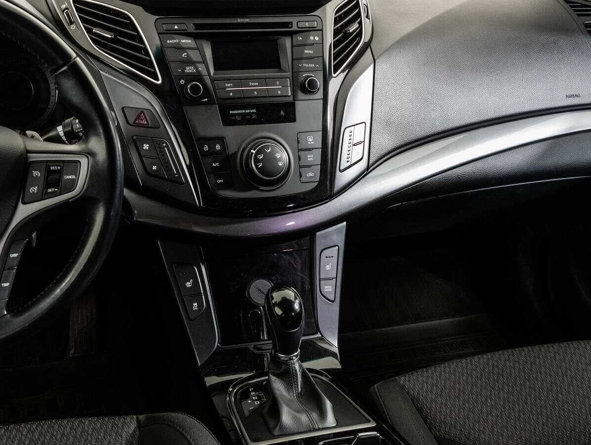 Hyundai i40, 2016 Фото №16