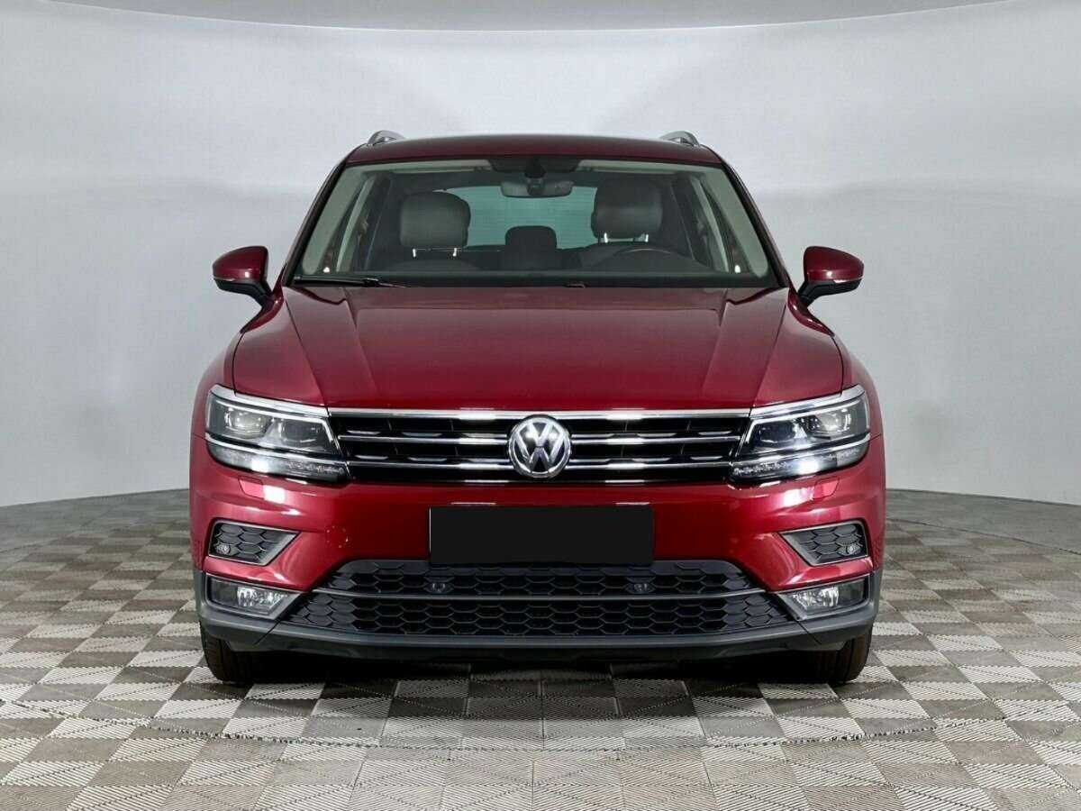 Volkswagen Tiguan, 2018 Фото №3