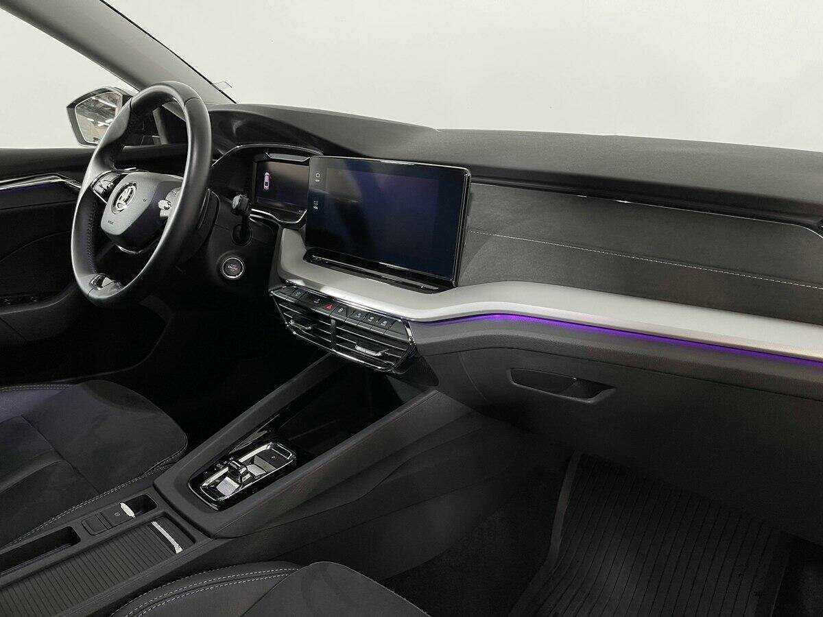 Skoda Octavia, 2021 Фото №7