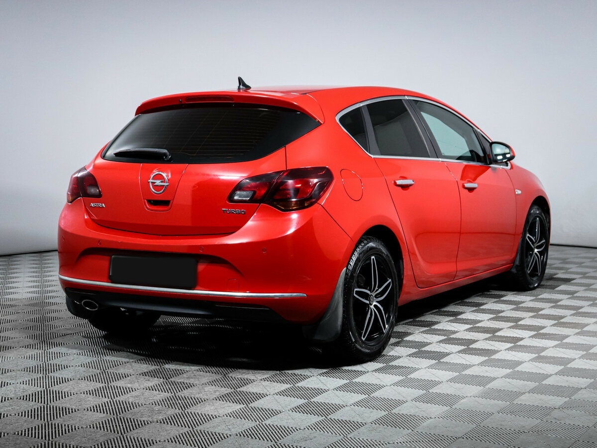 Opel Astra J Рестайлинг, 2013 Фото №4
