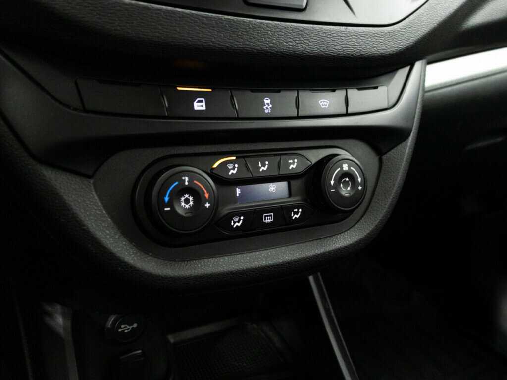 Lada (ВАЗ) Vesta SW, 2021 Фото №15