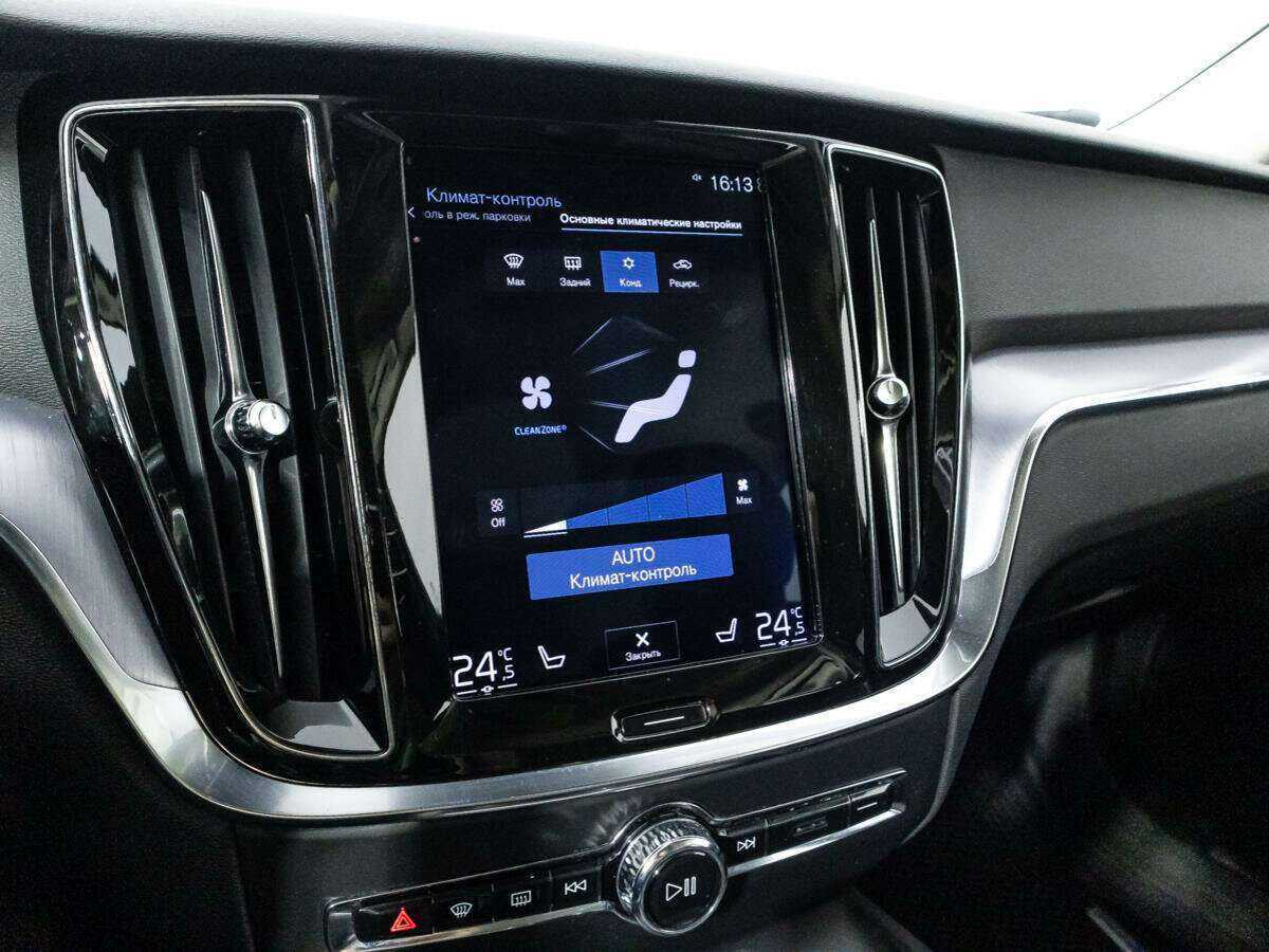 Volvo V60, 2018 Фото №15