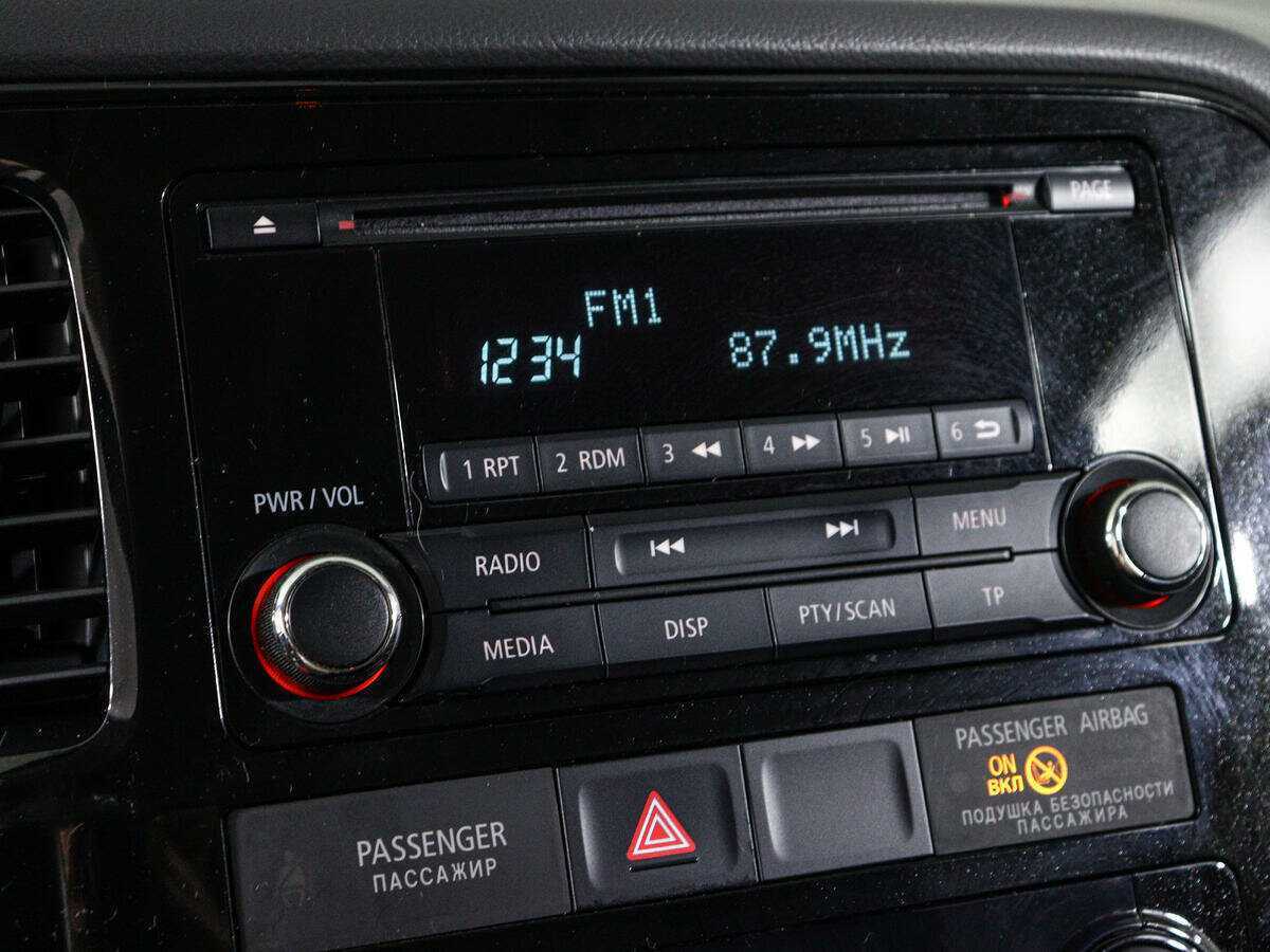 Mitsubishi Outlander, 2013 Фото №16