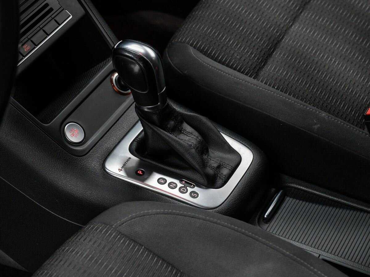 Volkswagen Tiguan, 2013 Фото №16