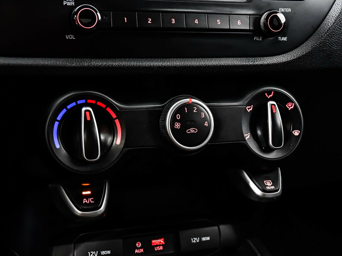 Kia Rio IV, 2019 Фото №13