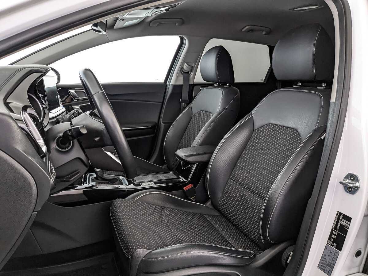 Kia Ceed, 2019 Фото №15
