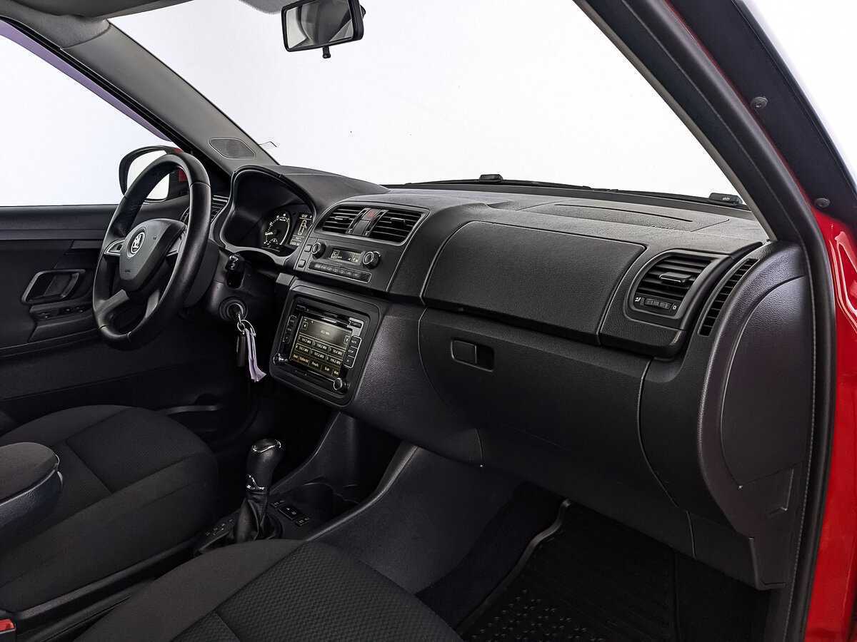 Skoda Fabia, 2013 Фото №13