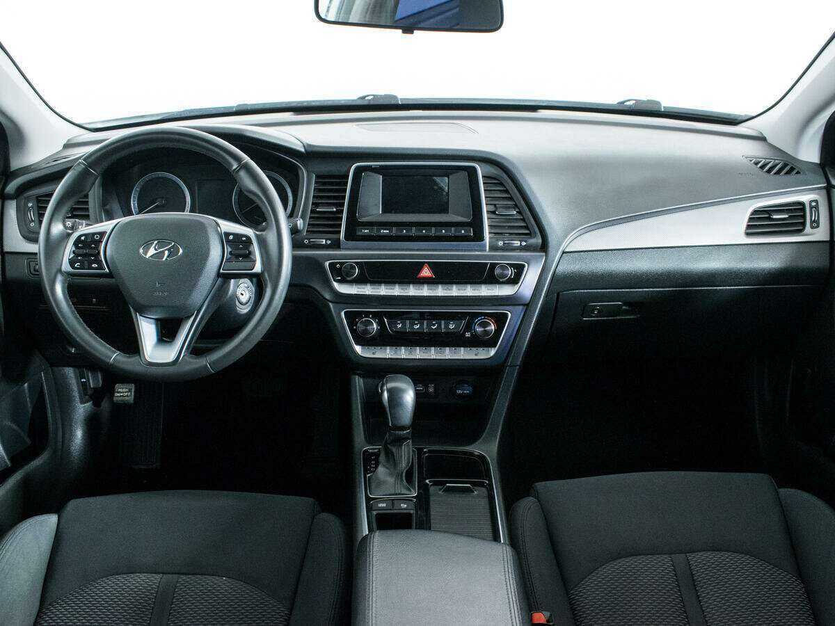 Hyundai Sonata, 2019 Фото №12