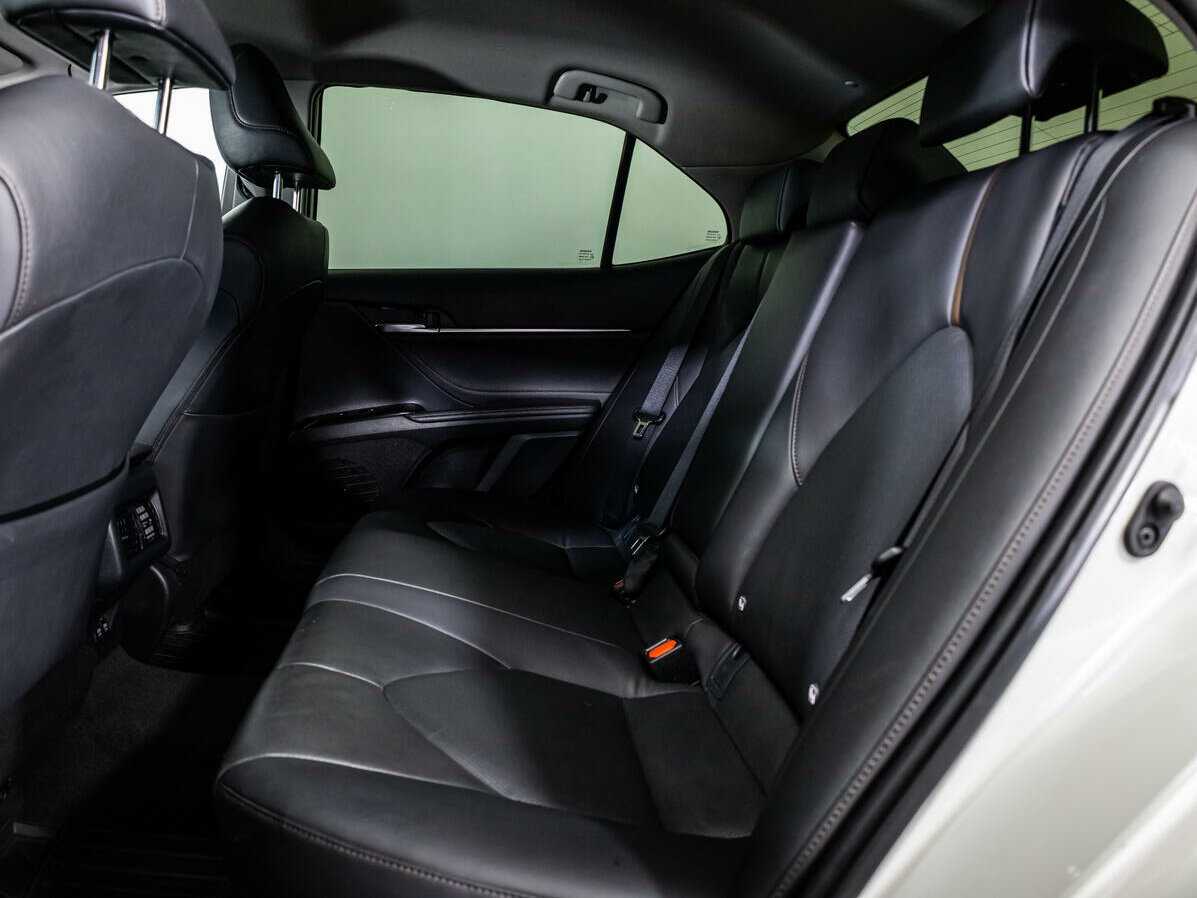 Toyota Camry, 2018 Фото №9