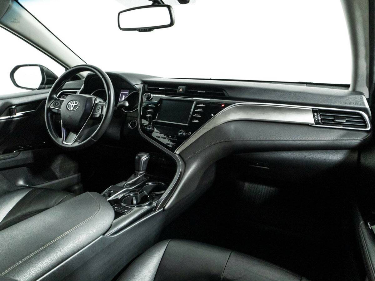 Toyota Camry, 2018 Фото №9