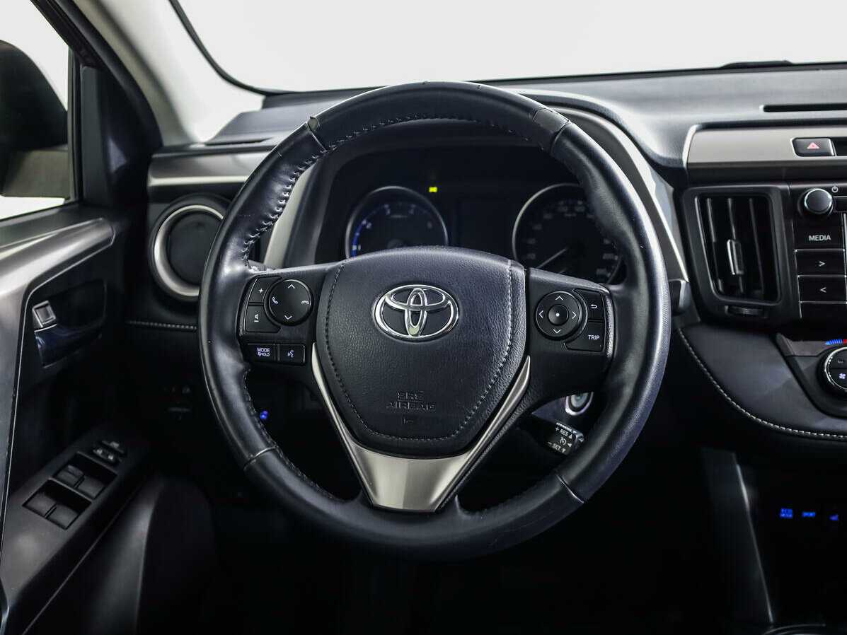 Toyota RAV4, 2015 Фото №10