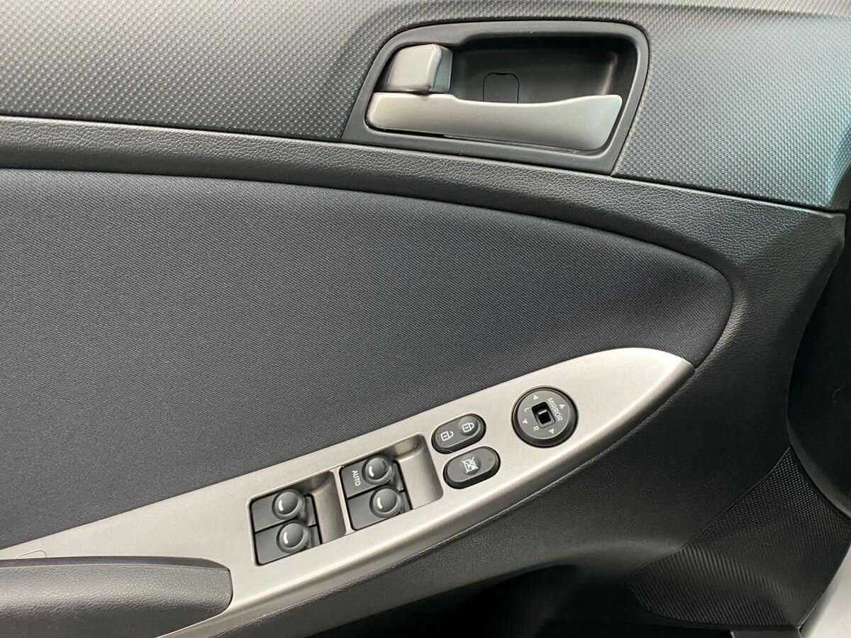 Hyundai Solaris, 2015 Фото №16