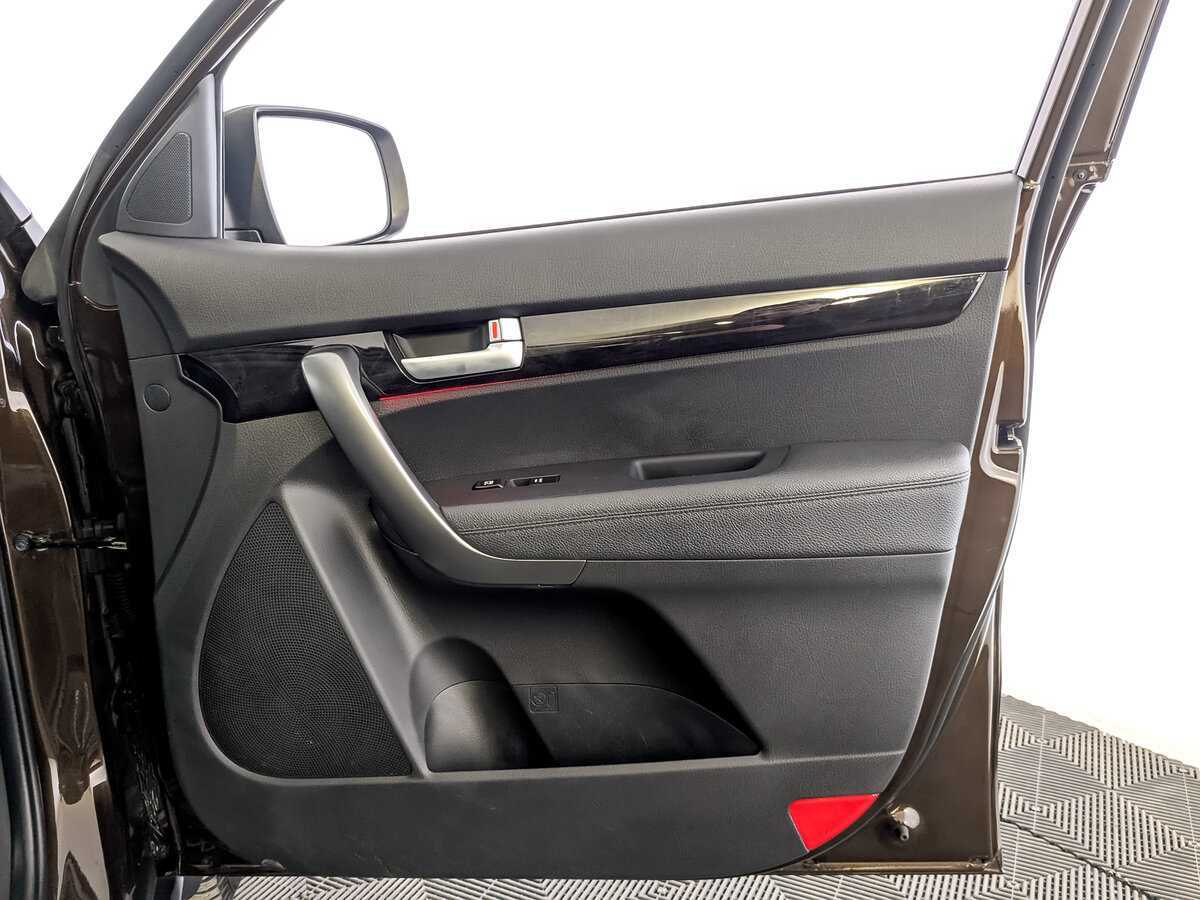 Kia Sorento, 2018 Фото №24