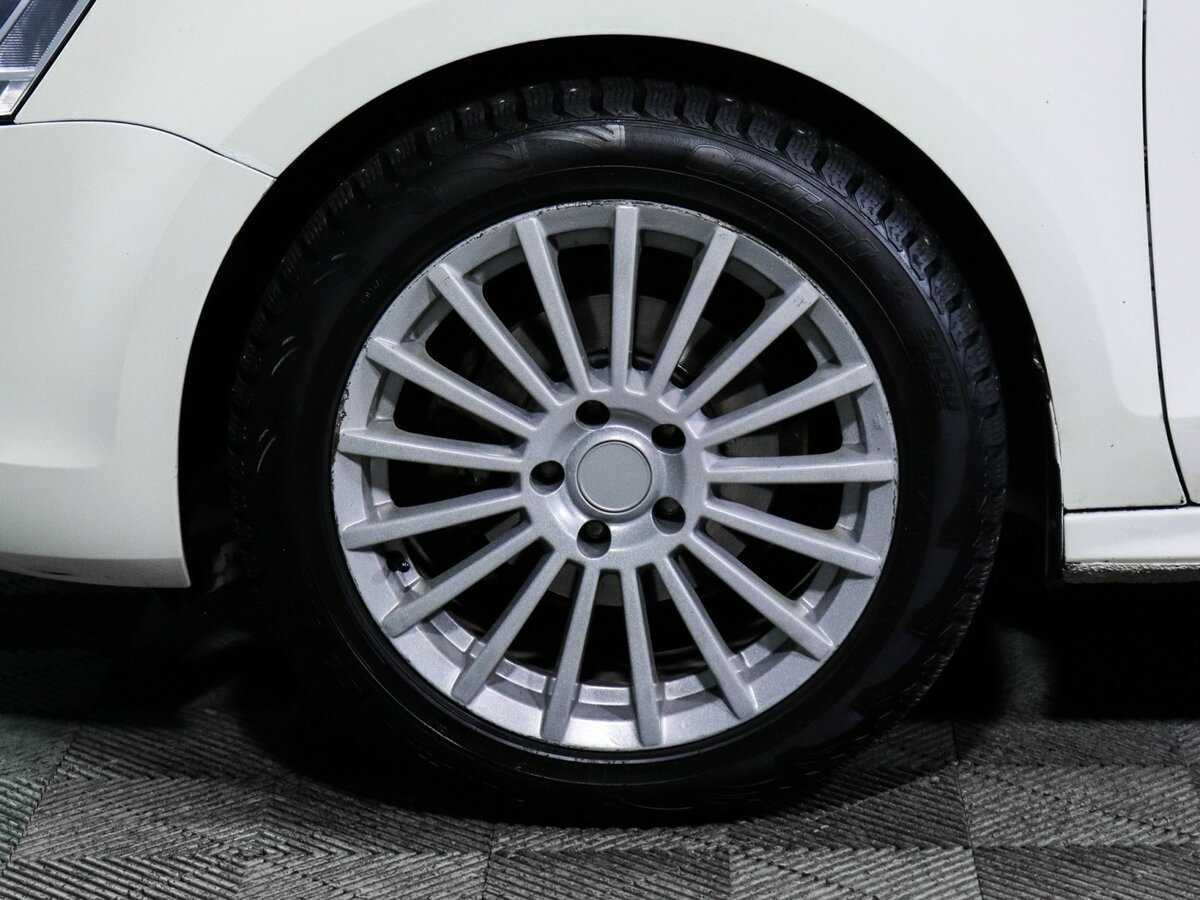 Volkswagen Jetta, 2013 Фото №12