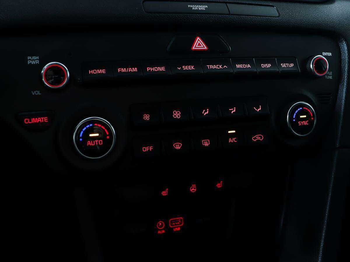 Kia Sportage, 2018 Фото №18