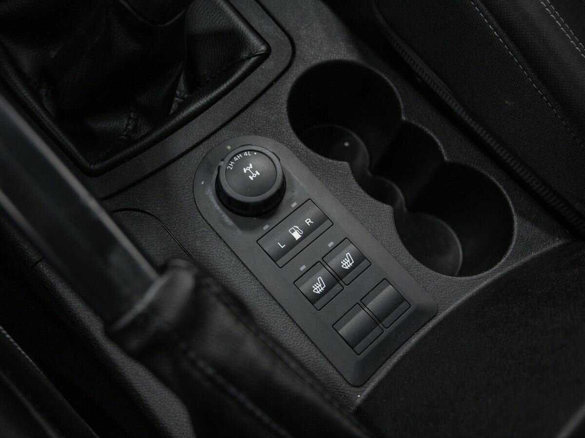 УАЗ Patriot, 2015 Фото №18