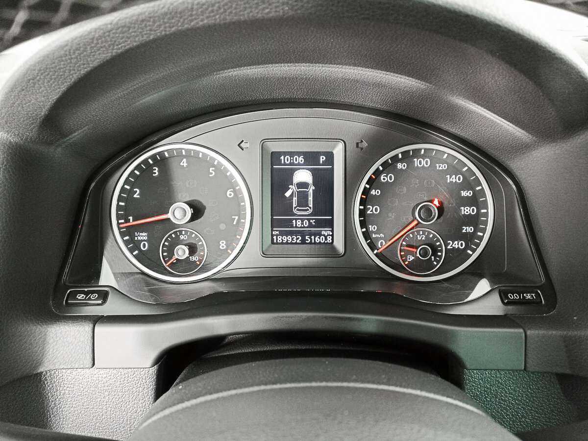 Volkswagen Tiguan, 2016 Фото №11