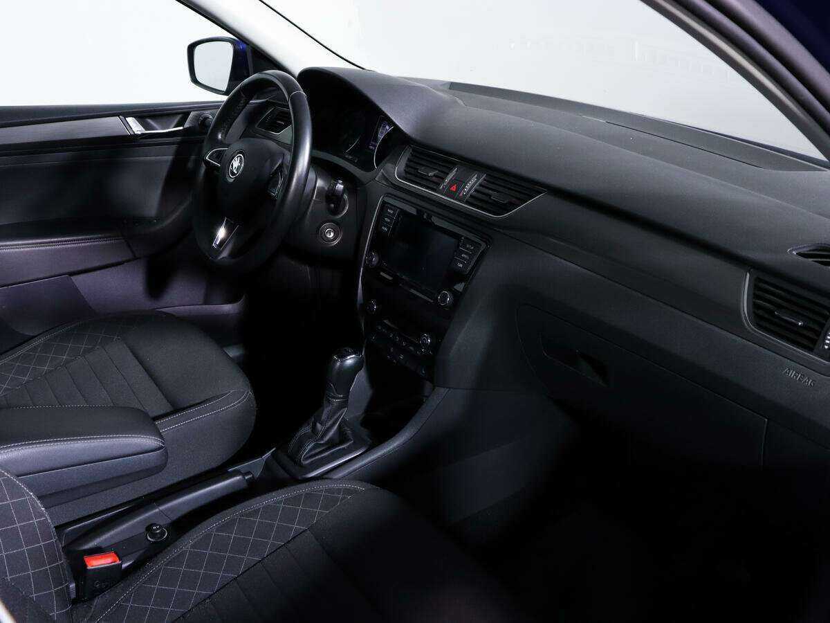 Skoda Rapid, 2017 Фото №7