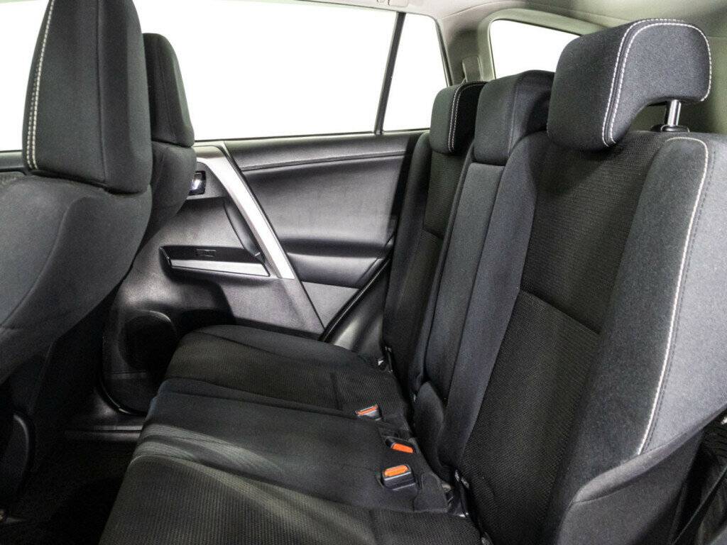 Toyota RAV4, 2016 Фото №8