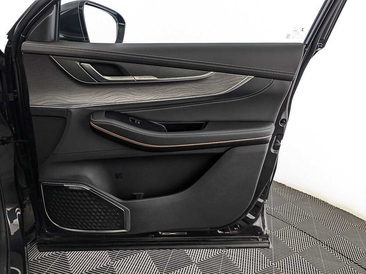 Exeed LX, 2023 Фото №24