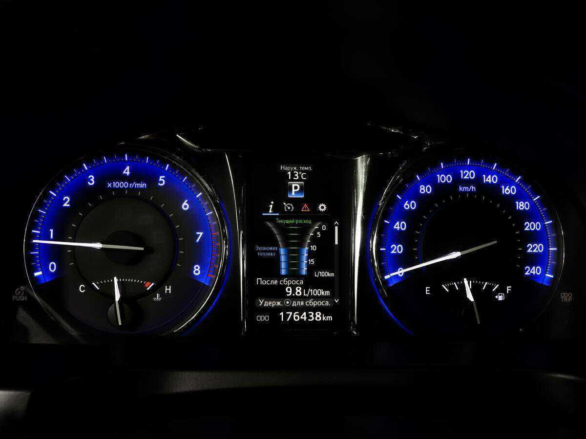 Toyota Camry, 2017 Фото №18