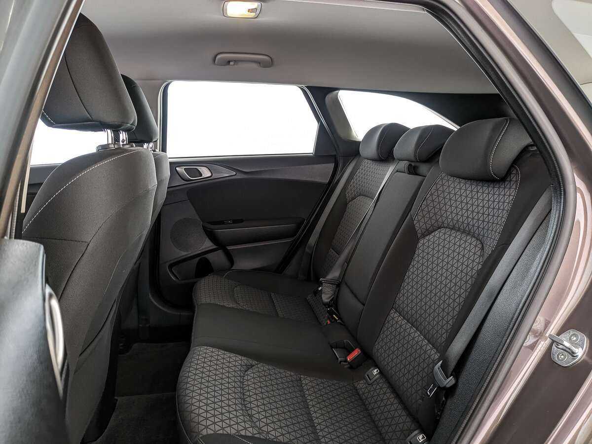 Kia Ceed, 2021 Фото №14