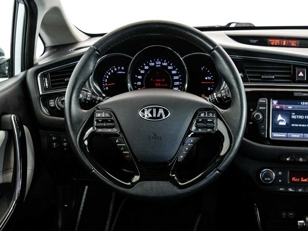 Kia Ceed, 2017 Фото №12