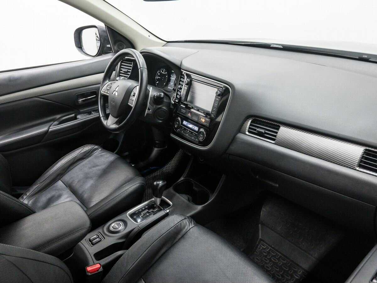 Mitsubishi Outlander, 2013 Фото №7