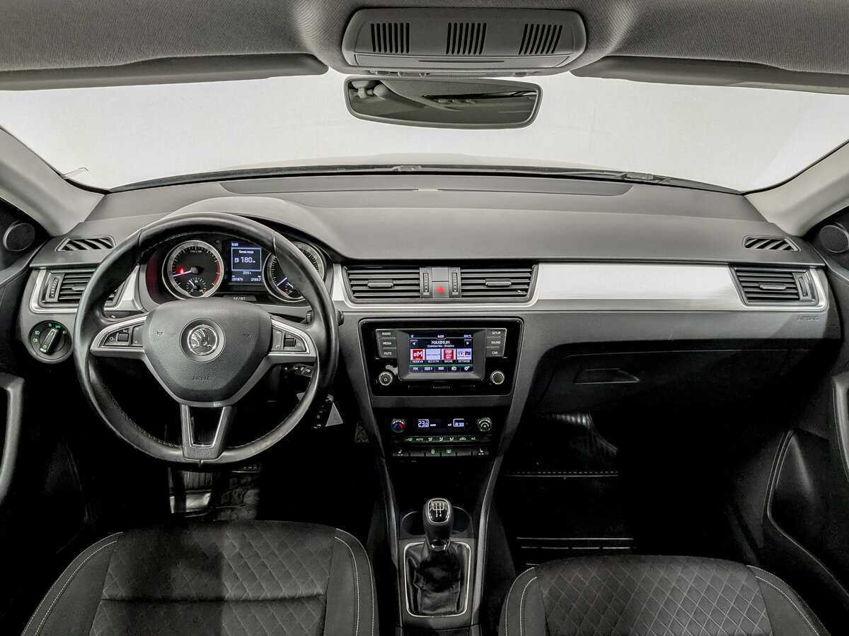 Skoda Rapid, 2016 Фото №14