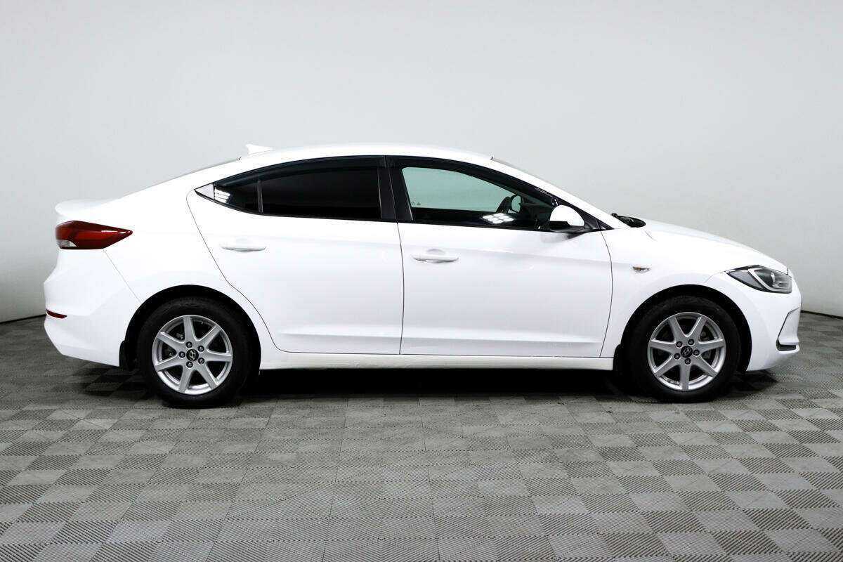 Hyundai Elantra, 2018 Фото №4