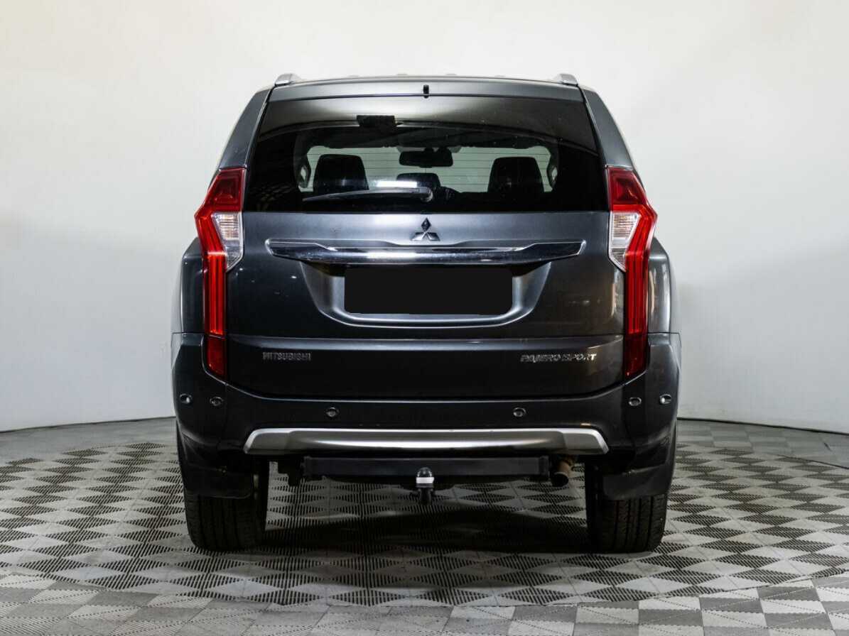 Mitsubishi Pajero Sport, 2018 Фото №5