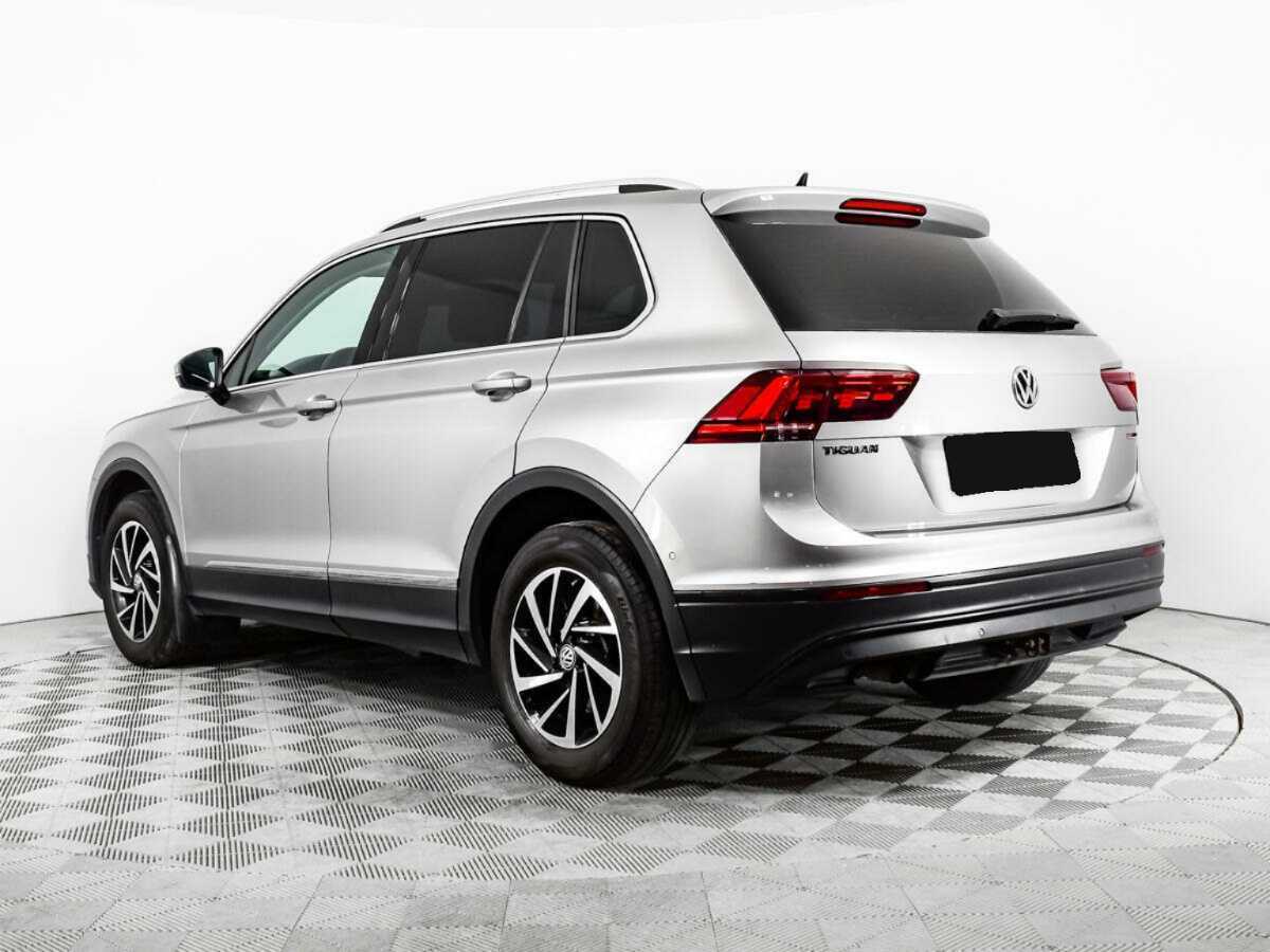 Volkswagen Tiguan, 2018 Фото №9