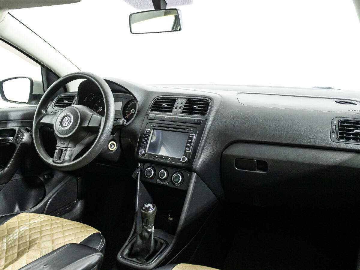 Volkswagen Polo, 2013 Фото №9